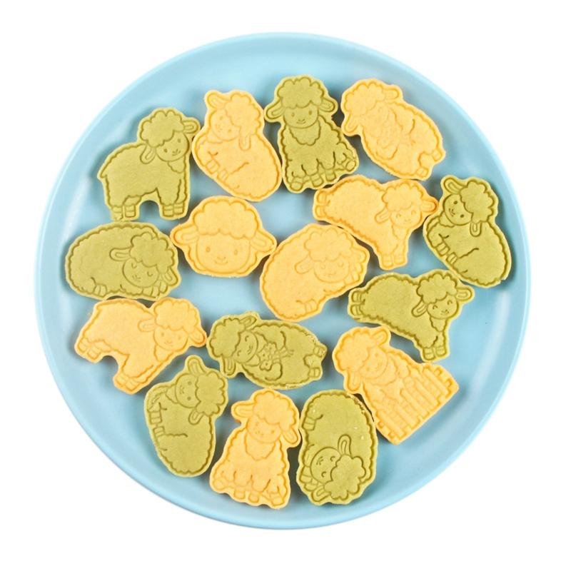 8 Pieces Cookie Cutters Sheep Shaped Biscuit Mold Kitchen Tools Food Grade Plastic Material Baking Supplies for Children