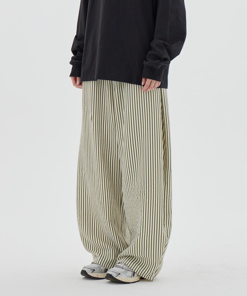 URBANAGE Balloon Fit Curved Stripe Pintuck Elastic Waist Pants_Khaki