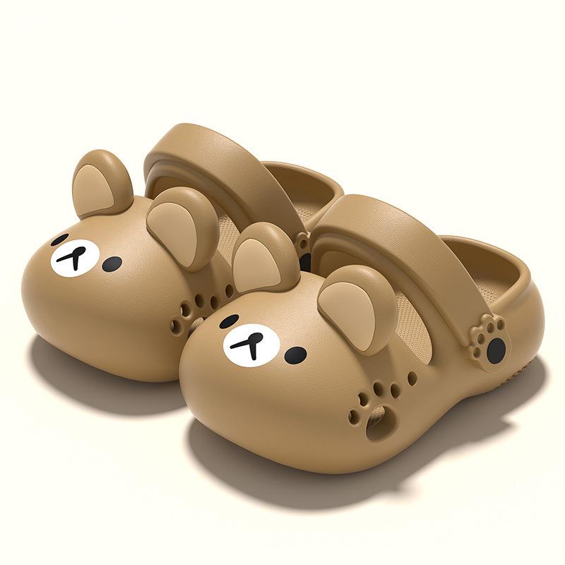 

Children s Summer Cartoon Clogs for Boys, Non-Slip Closed-Toe Sandals, Cute Outdoor Beach Slippers for Toddlers and Young Children 14Code【Inner Length13.5