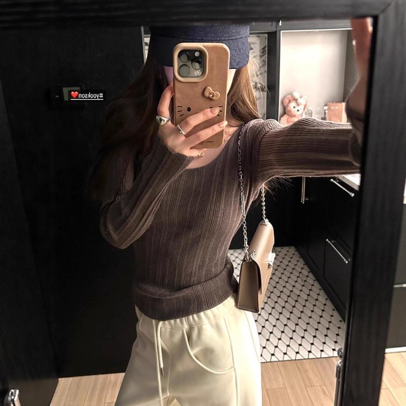Simple temperament Slim-fit neck knitted sweater top women's clothing early autumn wear tight and thin inner base long-sleeved shirt