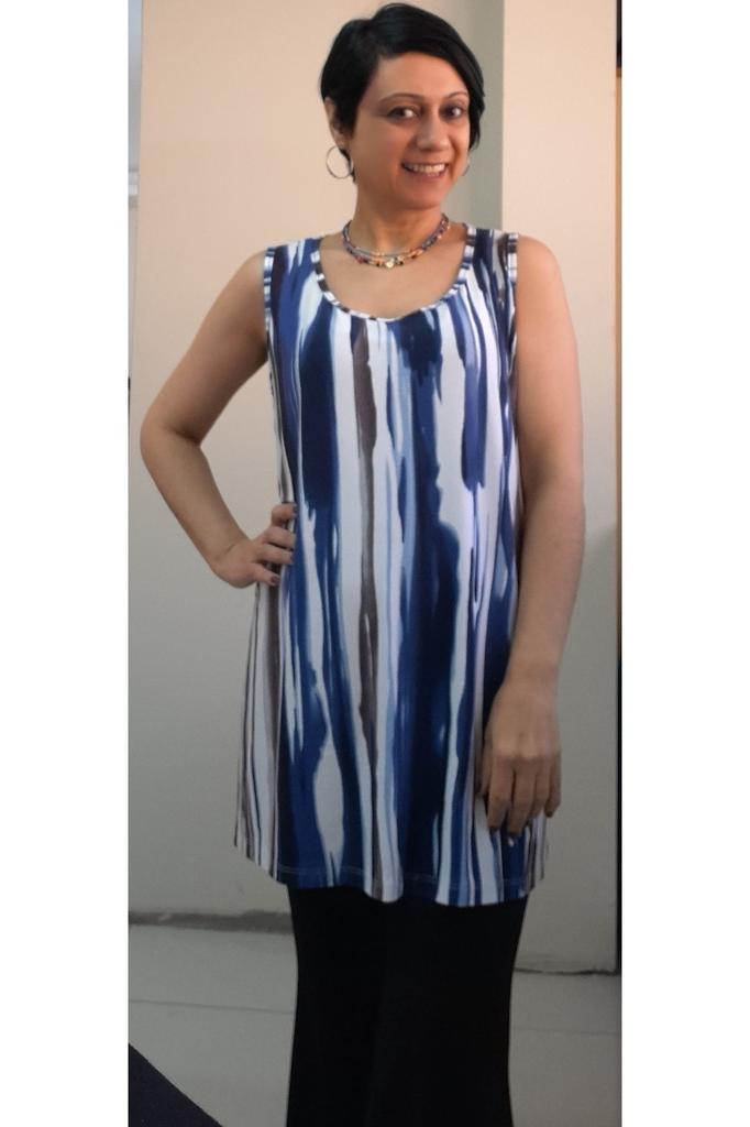 Damenstil Übergröße T-Shirt Blau und Weiß gefärbt Dicke Träger Gekämmte Baumwolle Viskose T-Shirt