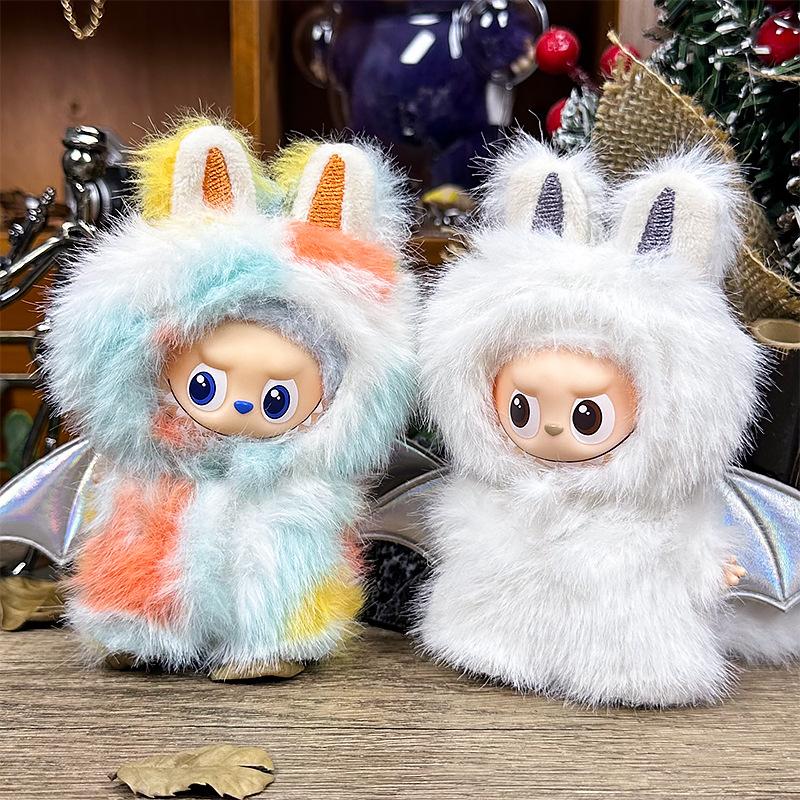 Für 10cm LABUBU Kleidung Plüsch fliegender Drache Outfit für Labubu4.0 Kleidung Dinosaurier Set Dekoration Ersatz DIY Spielzeug Zubehör