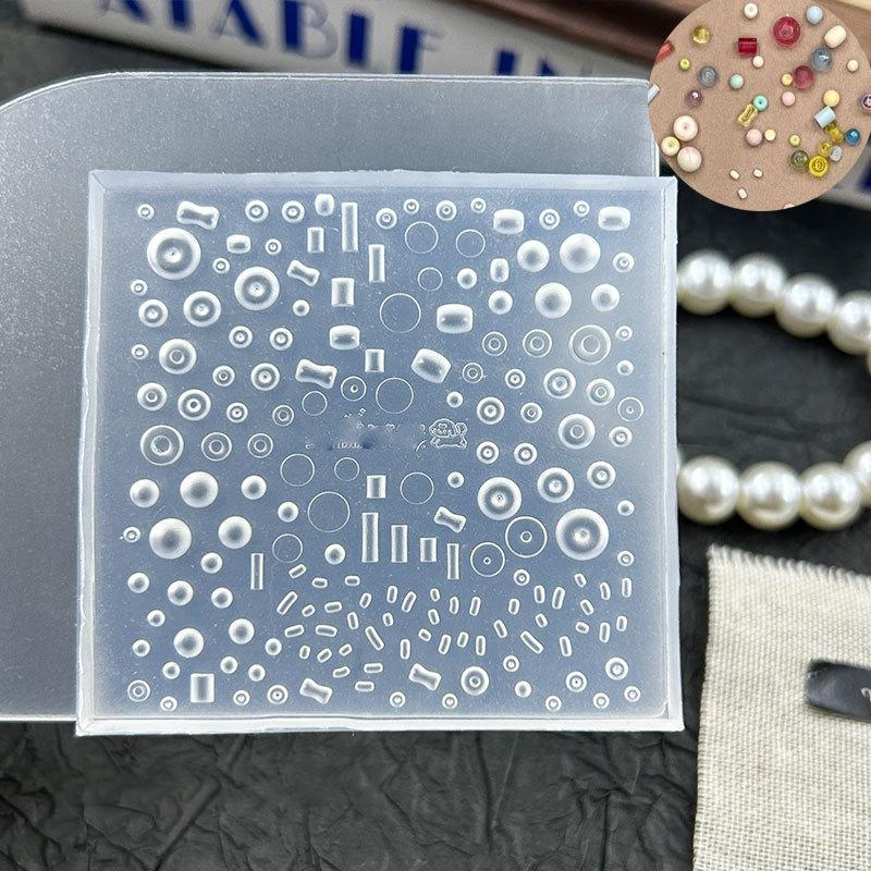 Candy Bean Lion Dance Lucky Cat Nail Art Mold Carved Silicone Mold Diy Template Stencils Reusable Tools Diy Handmade Art Tool