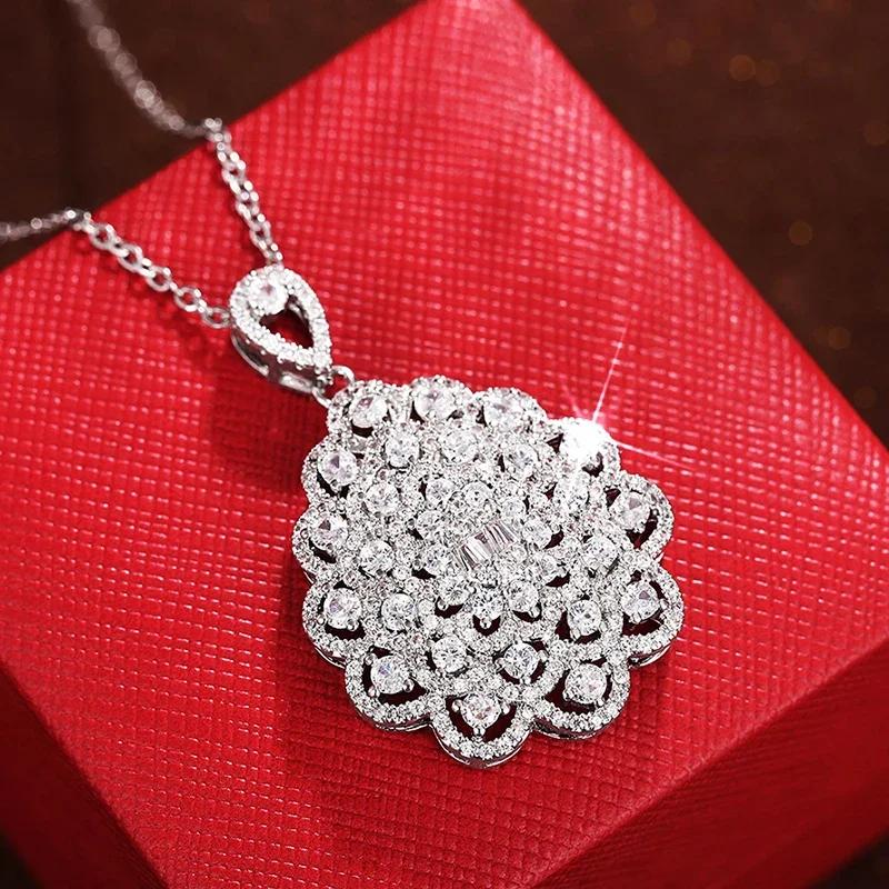 Huitan Dainty  Pear-shaped Pendant Necklace with Shiny Cubic Zirconia for Lady Party Wedding Accessories Anniversary Gift
