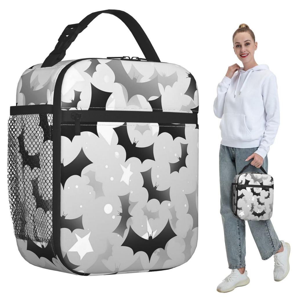 Chic Black And White Bat Insulated Lunch Bag for Kids School Cooler Thermal Food Box Tote Leakproof Lunch Boxes Container