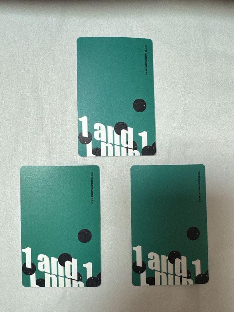 [USED] SHINee Minho Mino Official 1and1 Sticker Trading Card