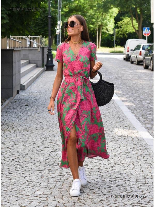 2026 European & American Women's Summer V-neck Floral Lace-up Dress