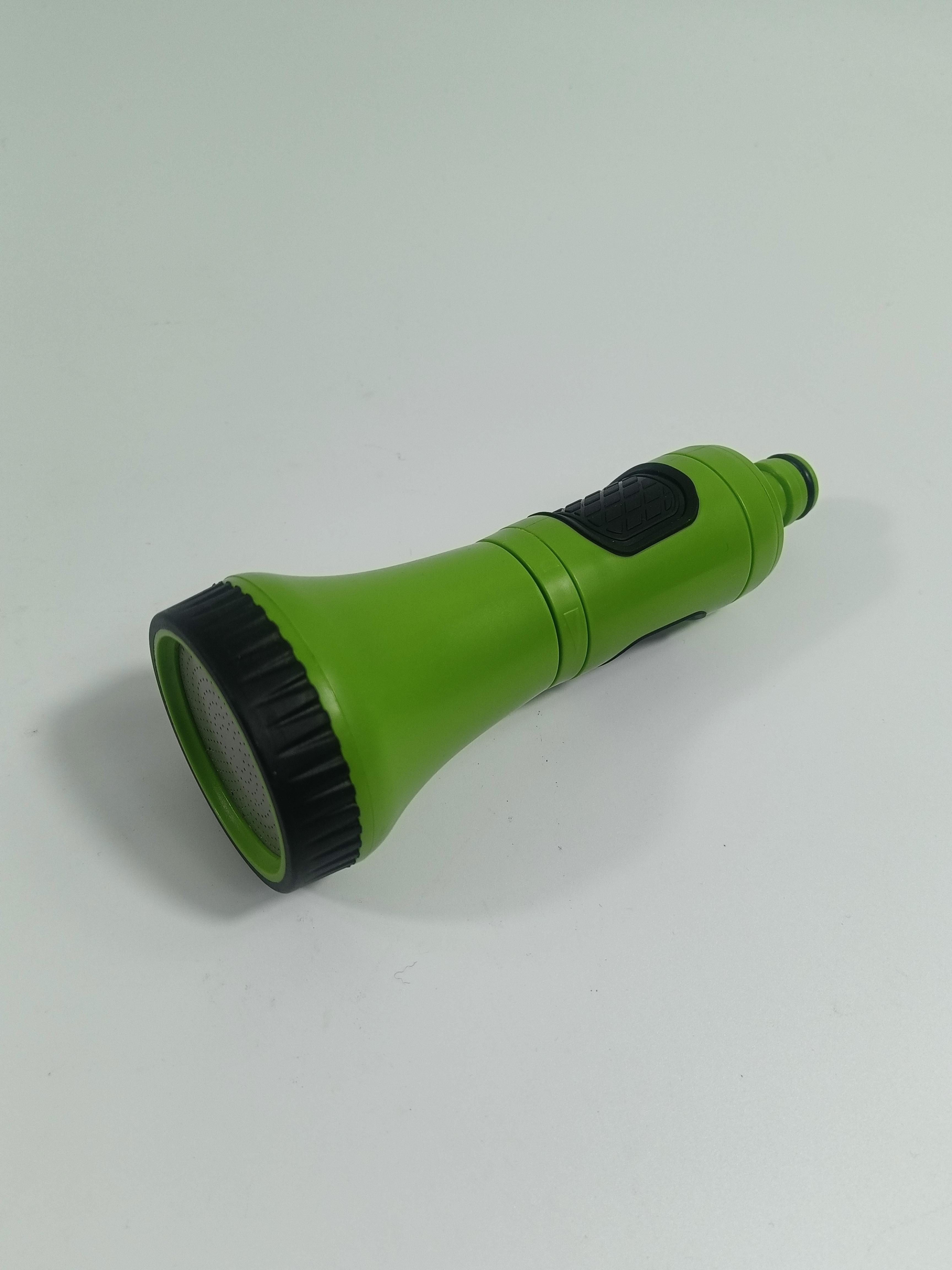 Hoseworld HW5023 High-Pressure Plastic Garden Water Gun Nozzle with Variable Spray Patterns and 1 Gallon Capacity