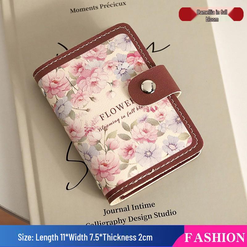 

Женский ретро-кошелек большой вместимости с множеством отделений для карт и монетницей, издание 2024 года.