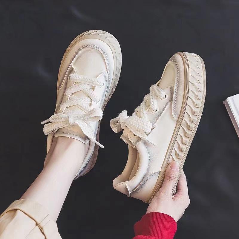 

Fashion student shoes women s foreign trade large size student little white shoes 2025 spring and autumn new platform sports shoes women 36