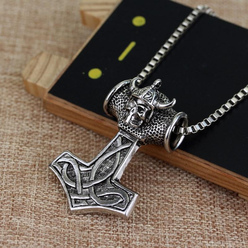 Norse Viking Odin's Runes Necklace Vegvisir Symbol Compass Pendant Vintage Necklaces for Women Men Jewelry