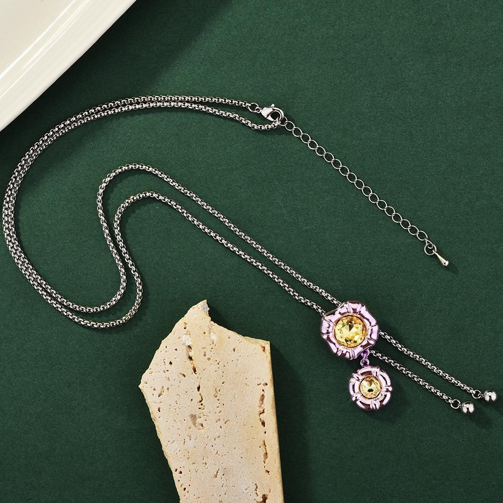 Elegant Adjustable Long Necklace For Women Featuring Colorful Flower Pendant