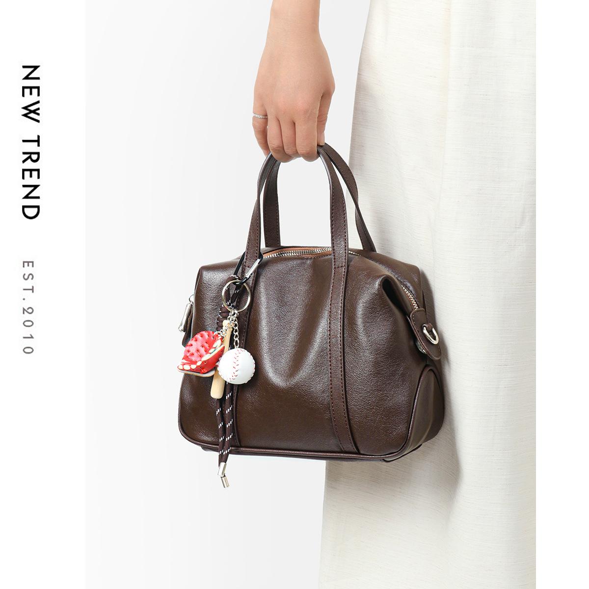

New Commuting Leather Women s Bag, Large Capacity Mother Bag, Crossbody Bag, High-end Handbag кофейный