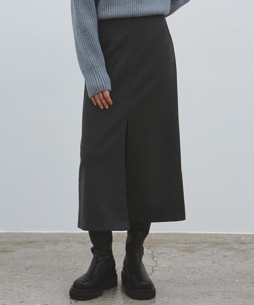 Nigaennikol Slit H Long Skirt_Charcoal