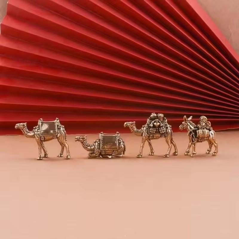 Vintage Brass Camel Figurine Miniature Desktop Craft Home Decor Heavy Cute Animal Statue Home Accessories