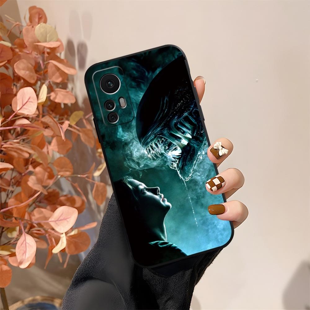 Movie Alien Xenomorph Phone Case Fundas For Xiaomi 15 14 12 Lite Pro 13 11t POCO X5 M6 M5 X6 X3 F5 F6 Pro Cover
