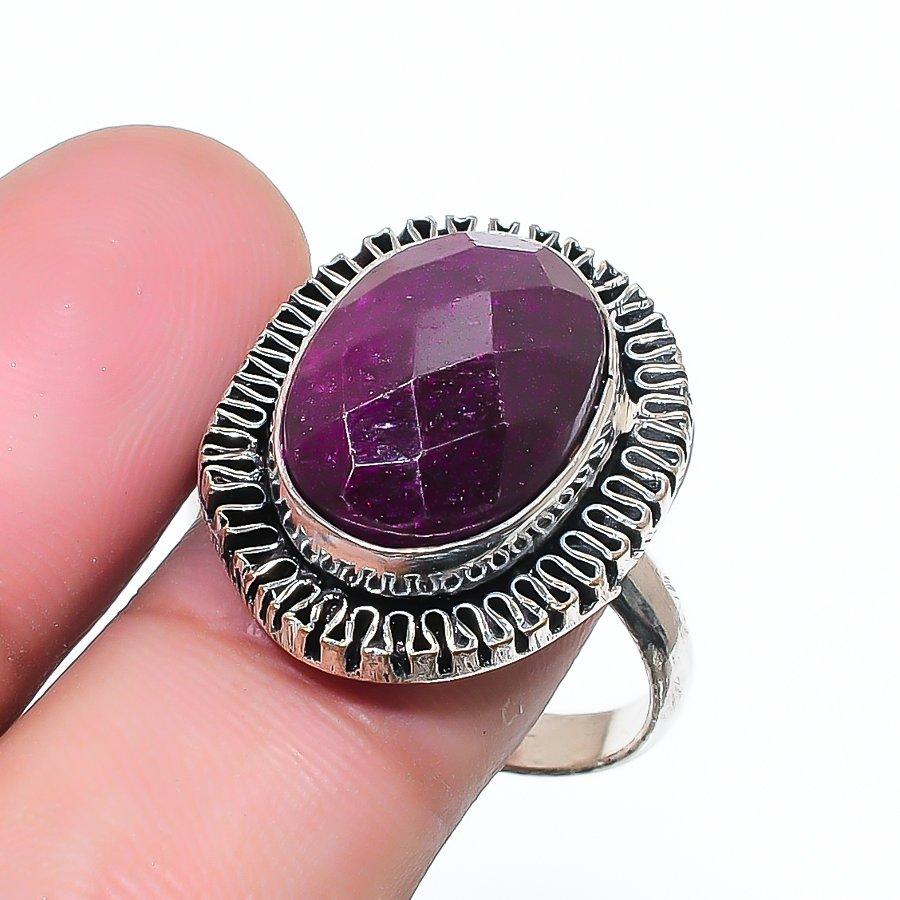 Natural Red Jade Gemstone 925 Sterling Silver Jewelry Ring Size 7.5 AR-16986