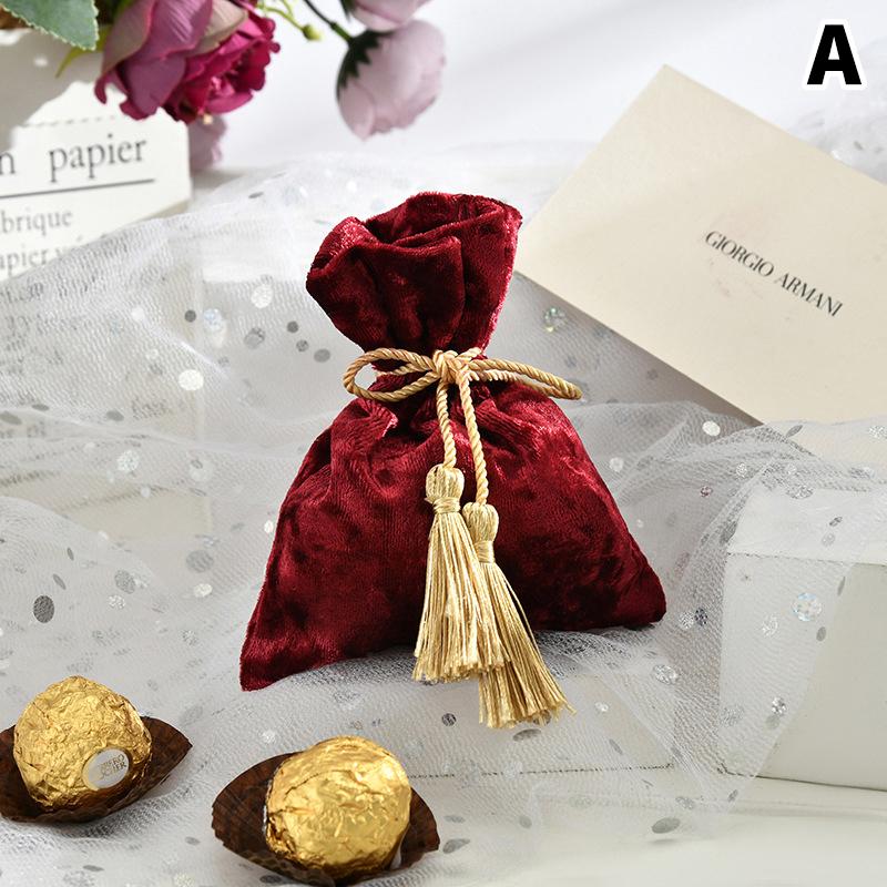

Korean Velvet Drawstring Tassel Bag Velvet Candy Box Gift Bags Candy Storage Pouches Wedding Birthday Party Jewelry Organizer