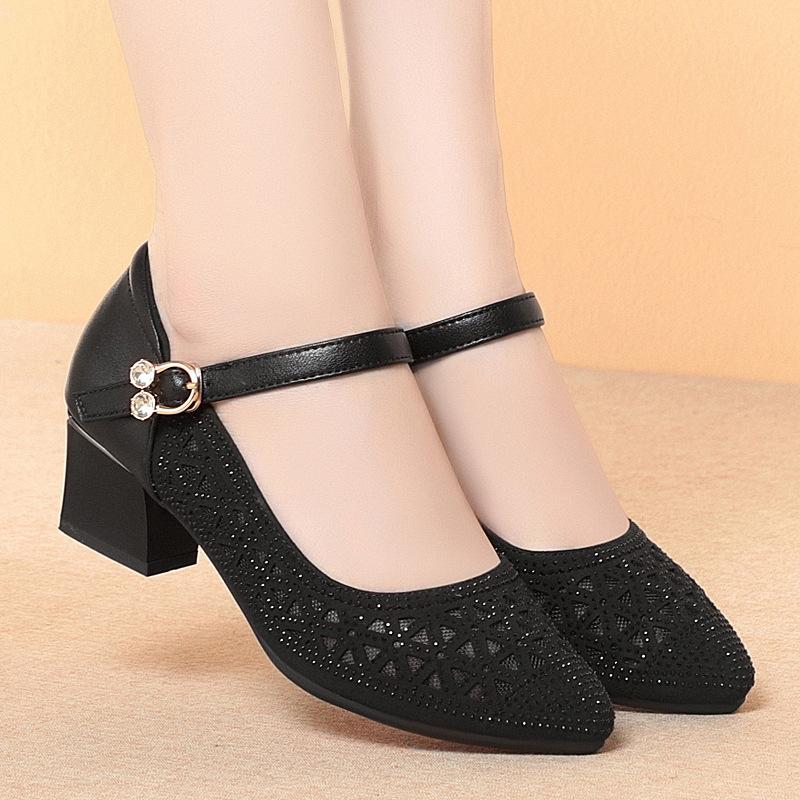 Mesh Soft Leather Sandals, Openwork Breathable Single Shoes, Summer Women's Dance Shoes, Soft-soled Women's Shoes, Fashionable Leather Shoes