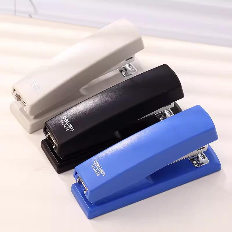 

Deli 0425 Medium Stapler, No. 12 - Comfortable Grip for Students and Offices, Staples Up to 20 Pages білий