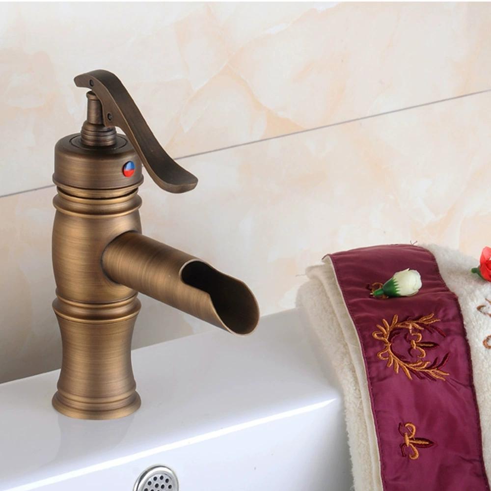 All Brass Luxury Single-hole Antique European Bathroom Sink Cold and Hot Water in the Washroom Basin Faucets Mixer Sink Tap