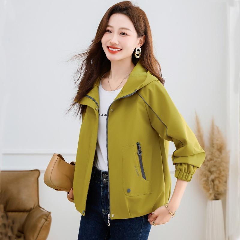 Trench casual da donna corto nuovo popolare giacca mom sottile