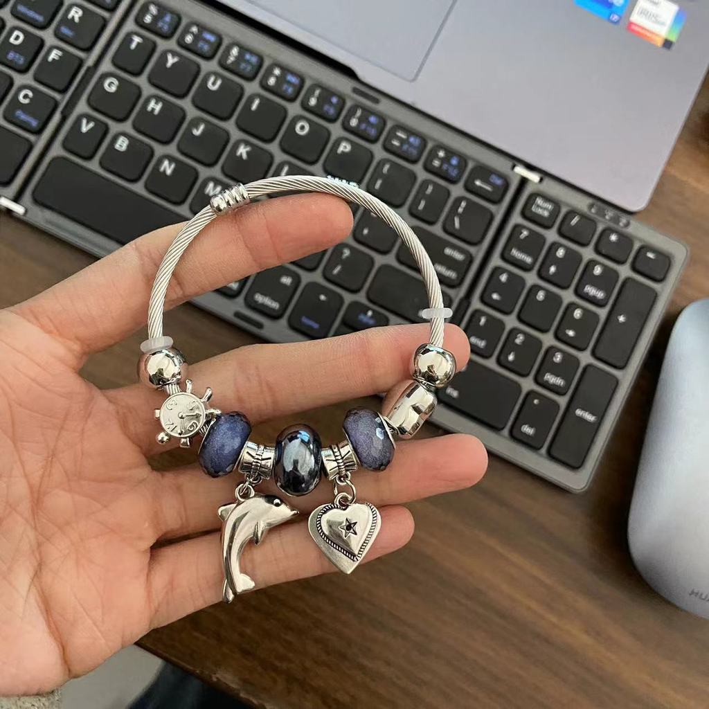 Animal Theme Stainless Steel Hand Chain With Electroplated Coating For Summer Casual Wear