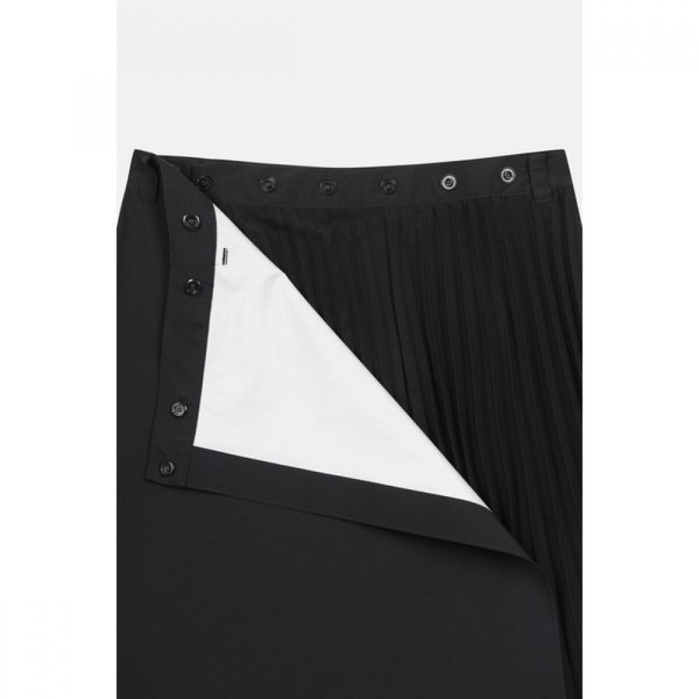 KOLON SPORT Women Hybrid Pleats Skirt Jkpom25252blk