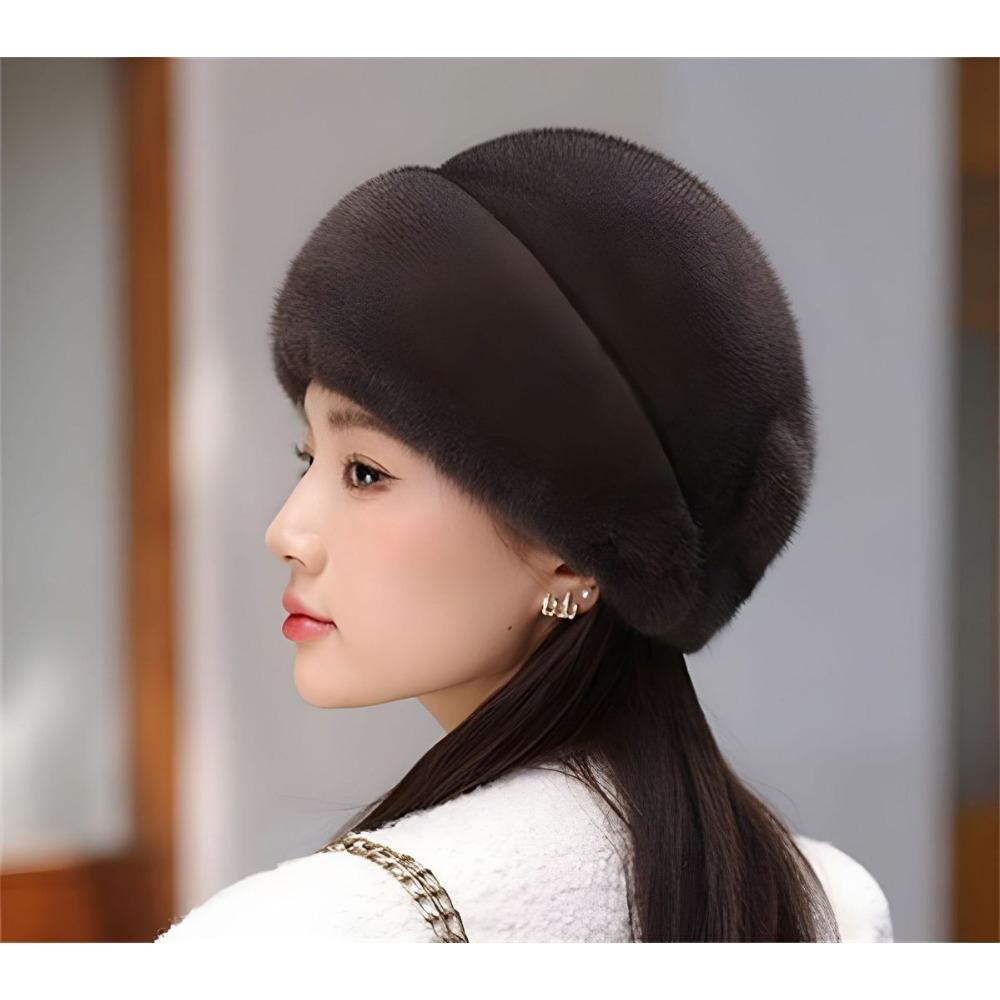 Environmentally Friendly Mink Fur Hat for Women Autumn and Winter Mink Fur Beret Warm Ear Protection Fur Hat Fashionable Ladies Fur Hat