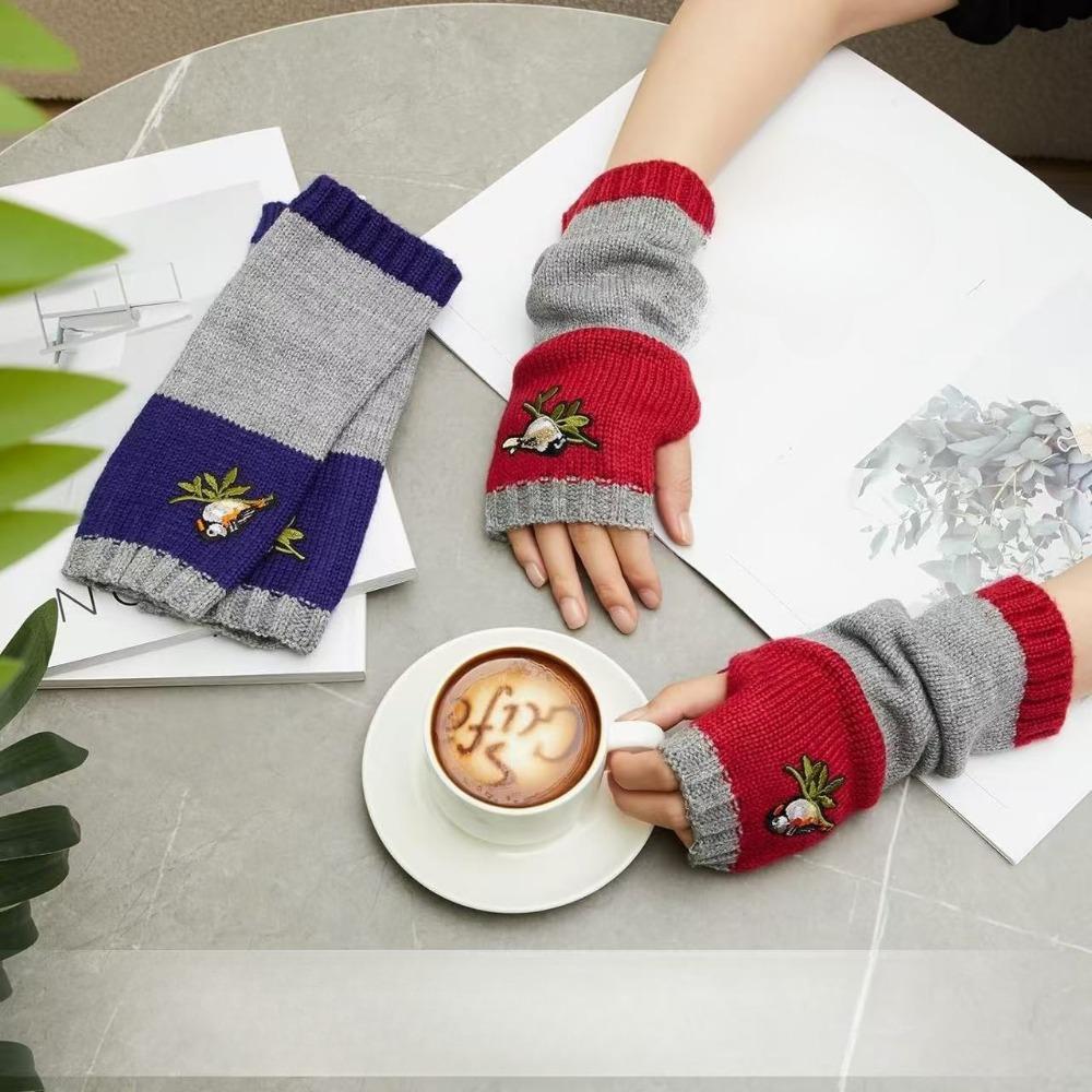 Gloves Autumn and Winter Warm Fashion, Ladies Knitted Gloves, Fashion Warm Splicing Embroidered Gloves Female