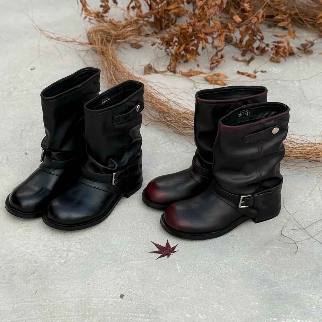 Leather denim pile boots women's 2025 new pleated black round head retro short boots thick heel spice girl knight boots