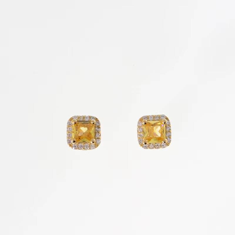 

Маленький браслет-кубик для женщин с маленьким желтым кристаллом в виде хлеба на ключице, легкий роскошный нишевый дизайн