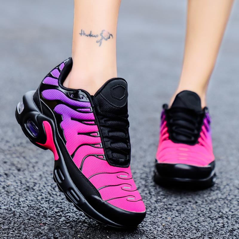 Hombres Mujeres Air TN Sneakers Plataforma Aumentar Zapatillas de Running  Zapatos De Hombre Deportes Zapatos de Mujer Talla Grande 35-46 comprar a  buen precio — entrega gratuita, reseñas reales con fotos — Joom