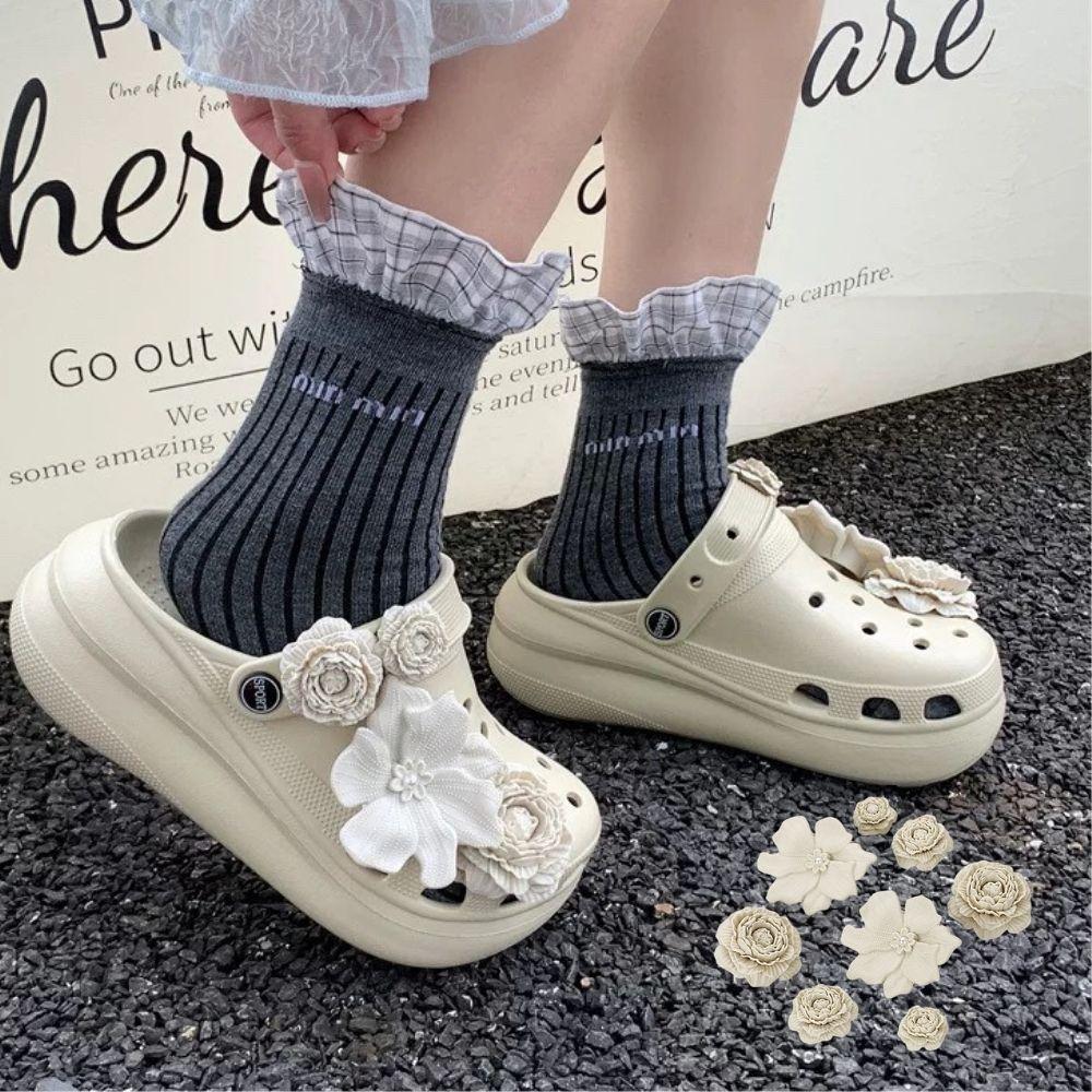 8Pcs Reusable 3D Flower Beach Shoe Charms Detachable Clip Buckle Shoe Decorations DIY Decoration Buckle For Shoes Accessories