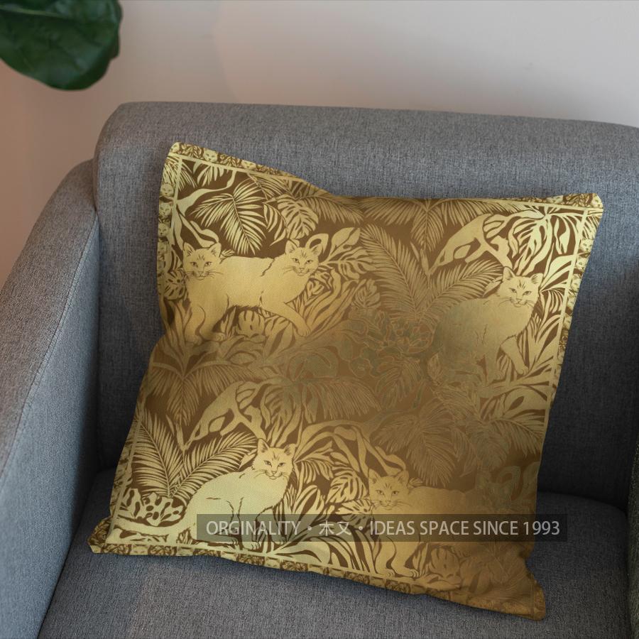 2D Gilt Cats: Elegant Floral Patterned Pillow Pattern Cushion Cover Suitable For Sofa Bedroom Car Pillow Cover