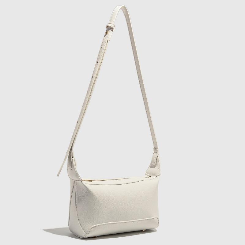 

Versatile dumpling bag New simple Versatile messenger bag Textured fashionable commuter shoulder armpit bag белый