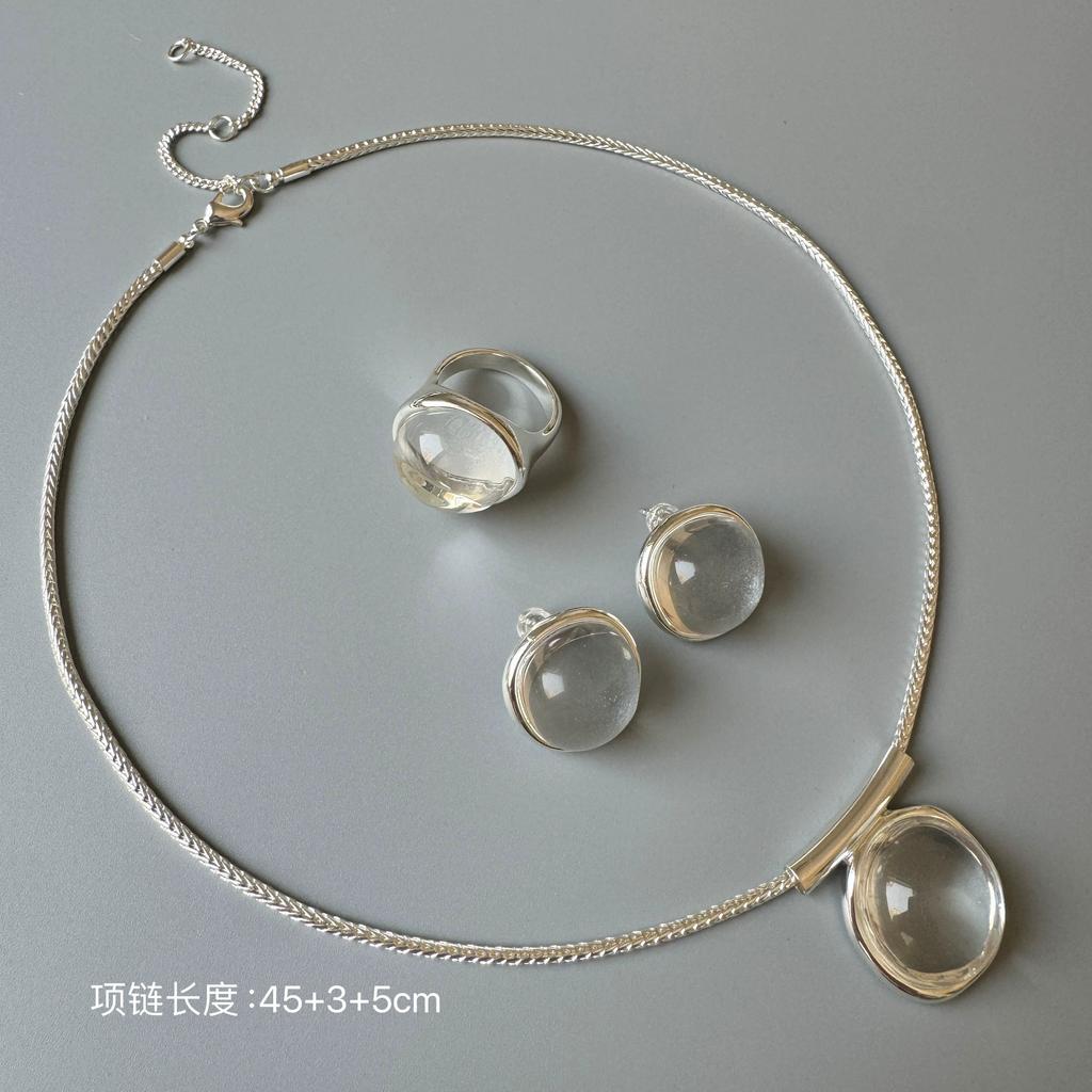 Original Designed Luxe Niche Aesthetic Matching Jewelry Set, Necklace Stud Earrings and Finger Ring for Women