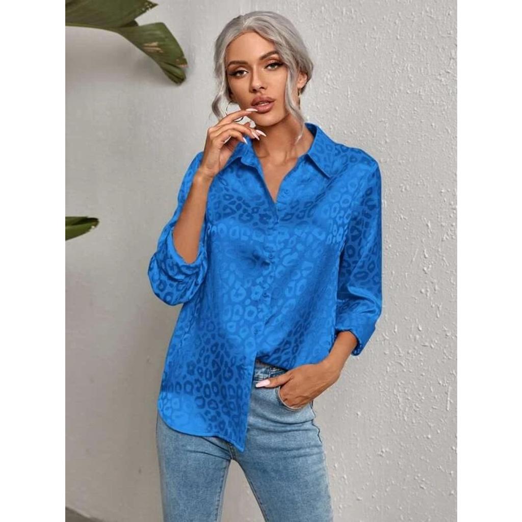 Women's Long Sleeve Lapel Button-up Leopard Jacquard Blouse Elegant Commute Shirt for Leisure