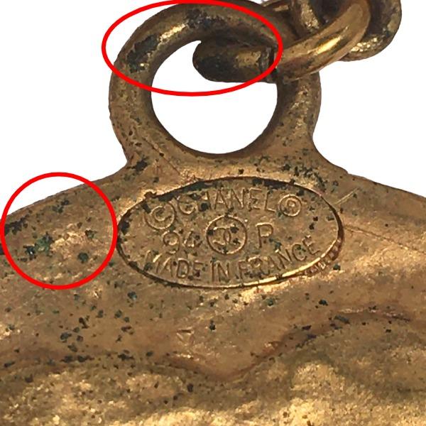 Chanel סיכה עתיקה, מסוגננת, ליציאה מצופה זהב זהב נשים משומש