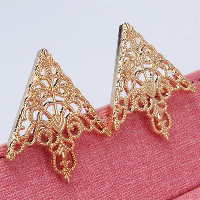 Mode Damen Brosche Accessoires Tide Exquisite Anstecknadel Broschen Für Damen Bluse Brosche Kragen Verziert Goldfarbenes Hemd