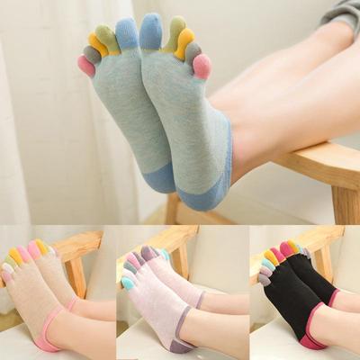 Women's Colorful Low-Cut Cotton Toe Socks - Breathable Invisible Five-Finger Design with Heel for Sweat Absorption