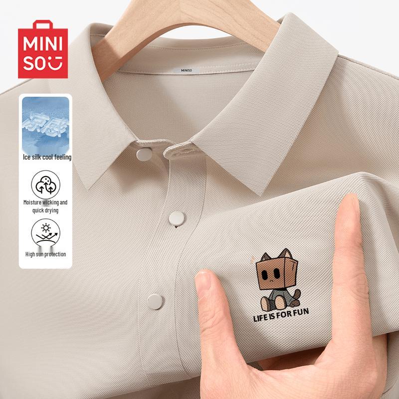 

MINISO Men s Quick-Dry Loose Fit Polo Shirt with Cartoon Print M