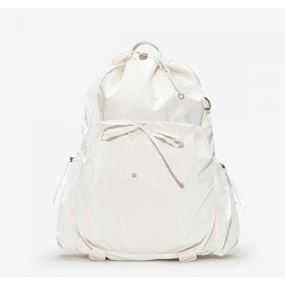 

New Balance Glossy Ribbon Backpack B1 Nbgcefw704 10 19 70 91 1.NBGCEFW704 10/FREE