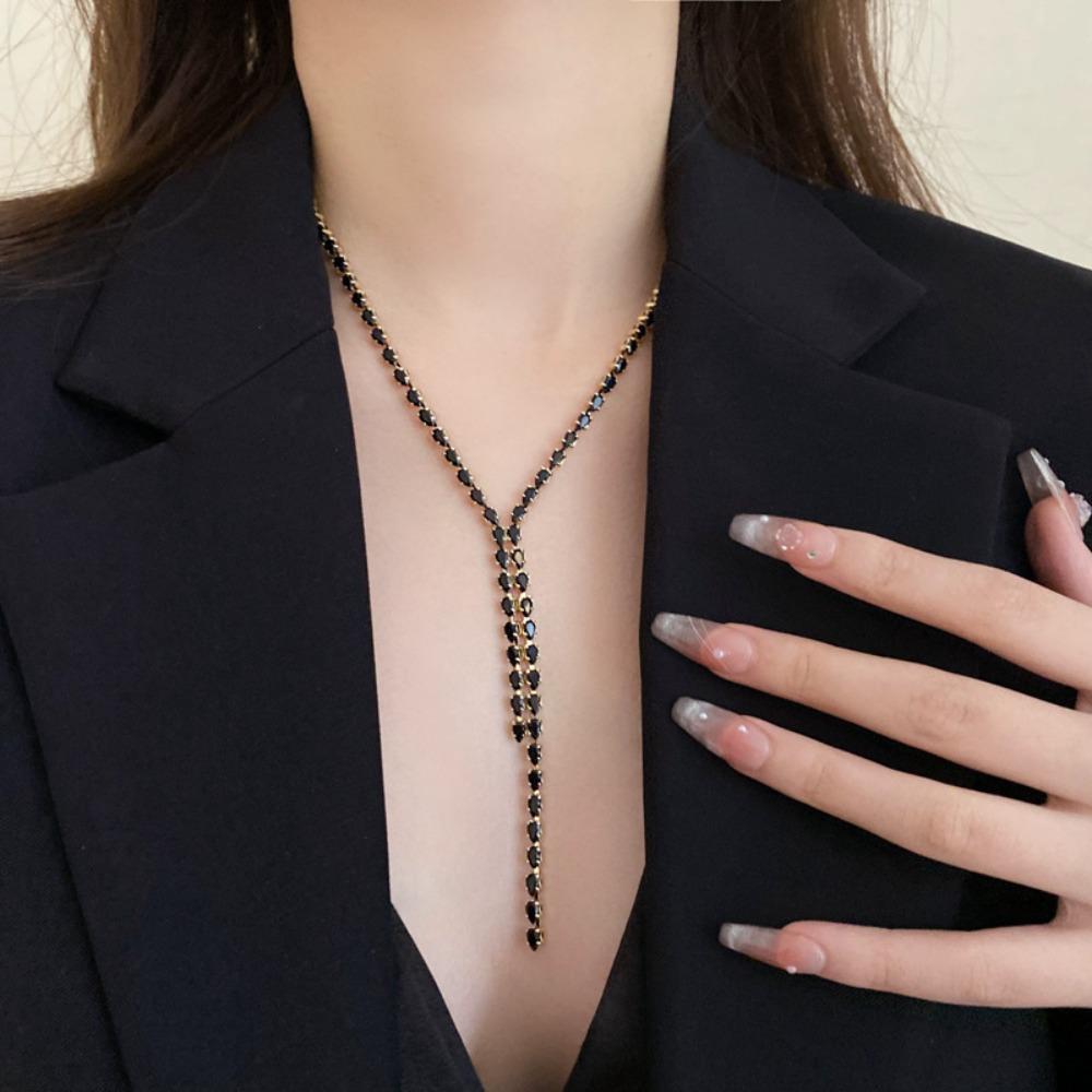 2pcs Set Exquisite Luxury Sparkle Geometric Full Rhinestone Necklace Earrings for Women Bride Wedding Designer Jewelry Sets Gift