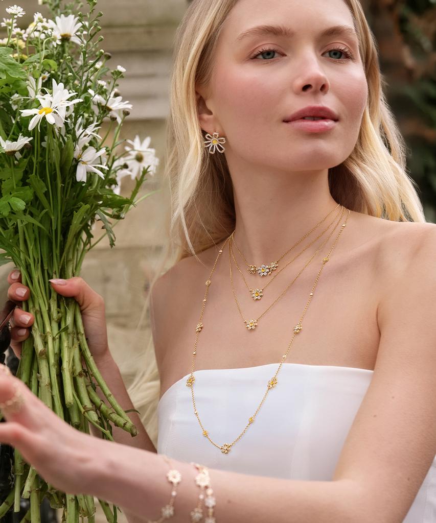 Lola Rose Daisy Citrine Triple Flower Pendant Women'S Necklace