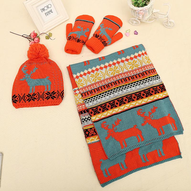 Korean-style student autumn and winter women's knitted hat, scarf, and touchscreen gloves three-piece set, warm Christmas new hat