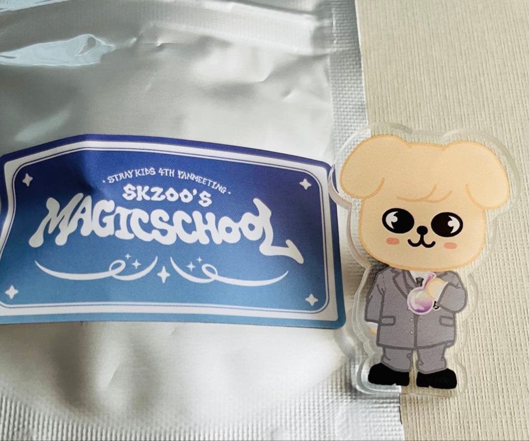 

[Б/У] SKZOO S MAGIC SCHOOL Значок Puppym Сынмин Эксклюзив для Кореи