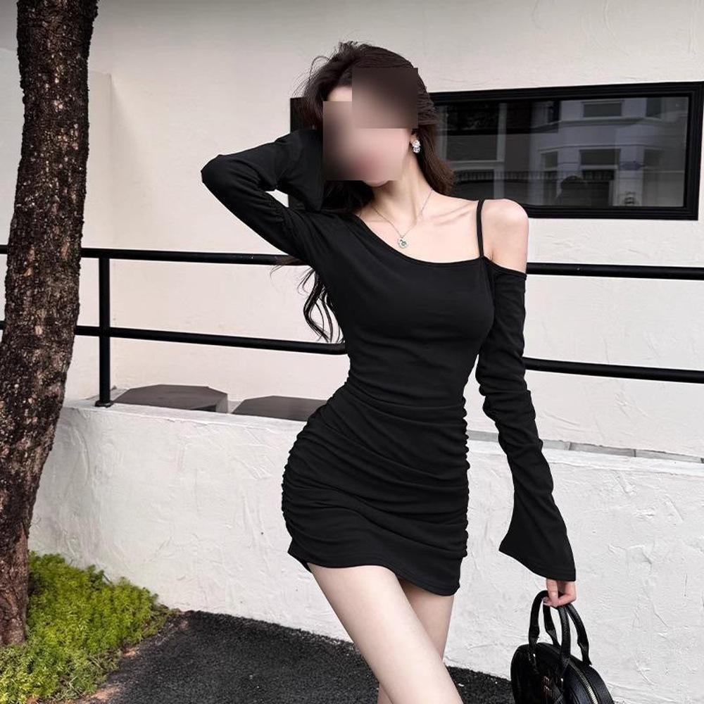 Black Off-the-shoulder Long Sleeve V-neck Dress Women's Spring Hot Girl Foreign Style Short Skirt Tight Hip Skirt