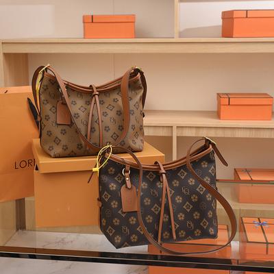 Borsa premium di grandi dimensioni da donna, nuova borsa tote alla moda con stampa retrò, borsa a spalla obliqua da donna con temperamento