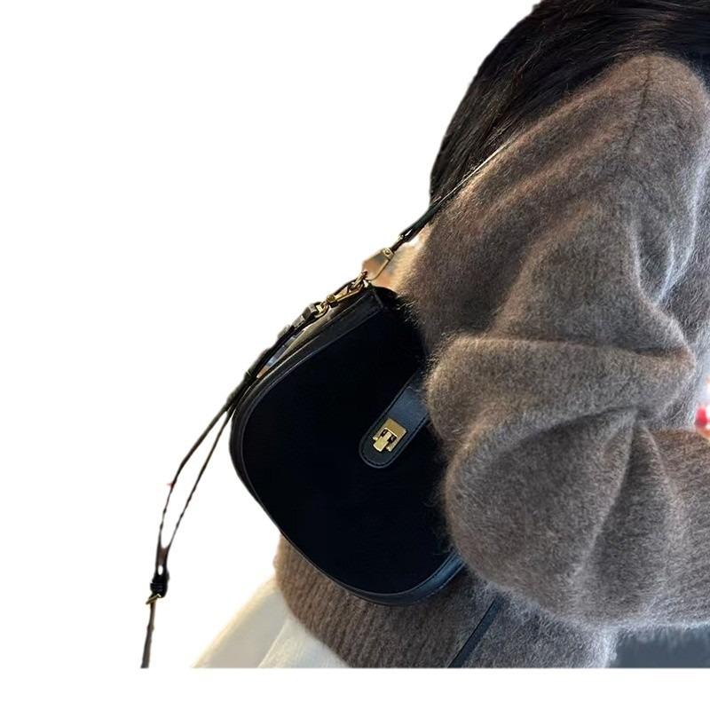 Leather Women's Bag New Retro Fashion Matte Cowhide Shoulder Bag High-end Niche Messenger Bag Saddle Bag